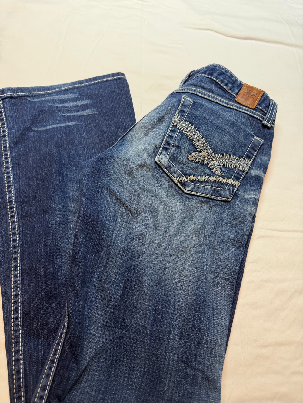 BKE Women's Medium BKEBootcut Jeans with Embroidered Back Pocket 005